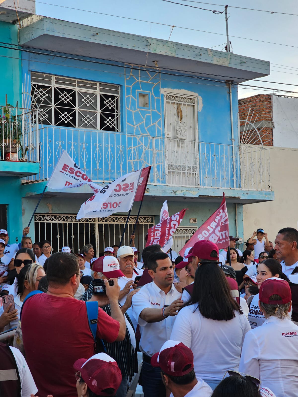 Lee más sobre el artículo Carlos Escobar inicia campaña para diputado local.