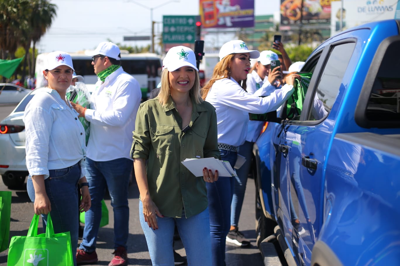 Lee más sobre el artículo Plan de movilidad para dar fluidez a la ciudad, ofrece Estrella Palacios