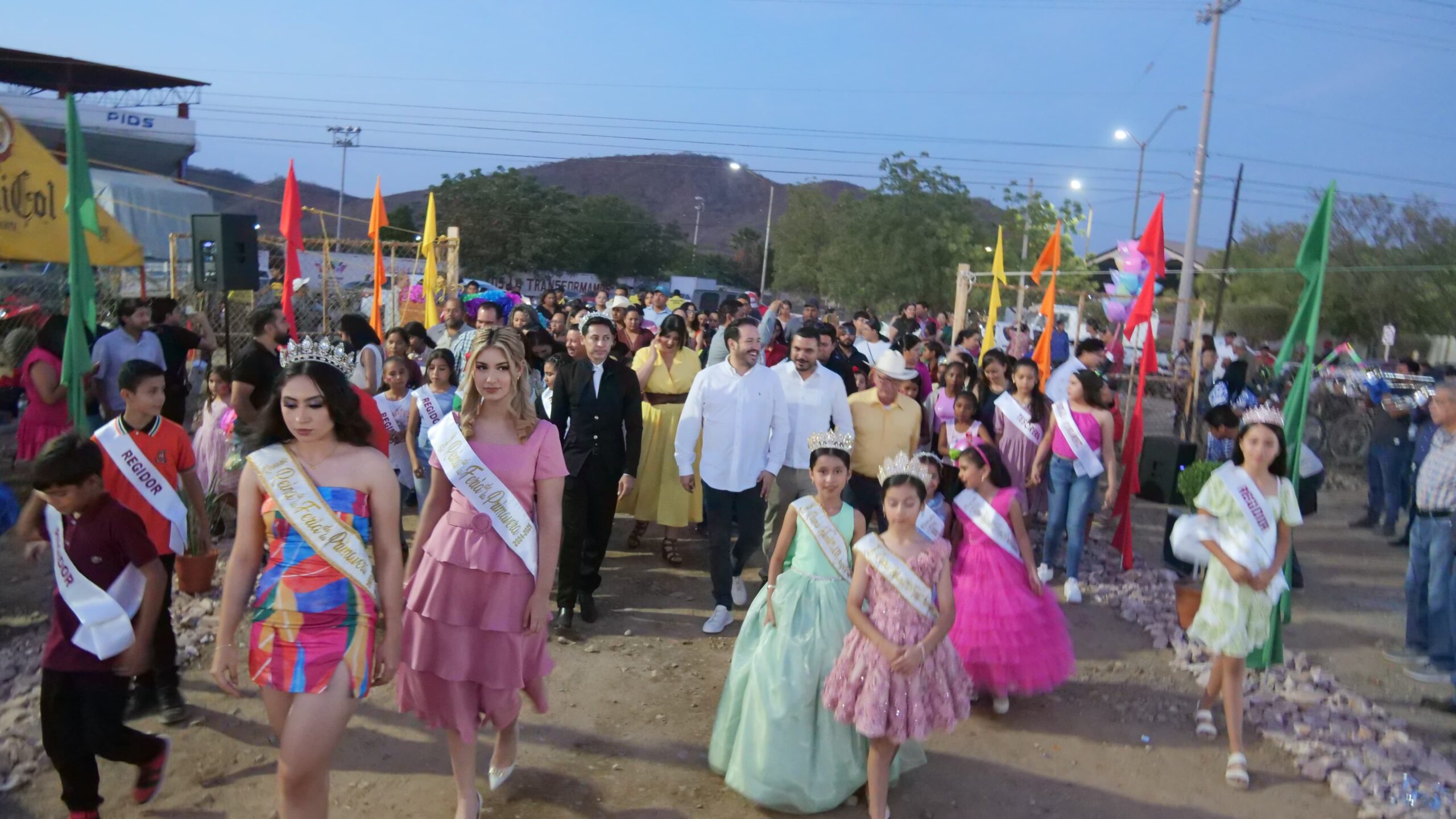 Lee más sobre el artículo Da inicio la Feria de la Primavera El Rosario 2024