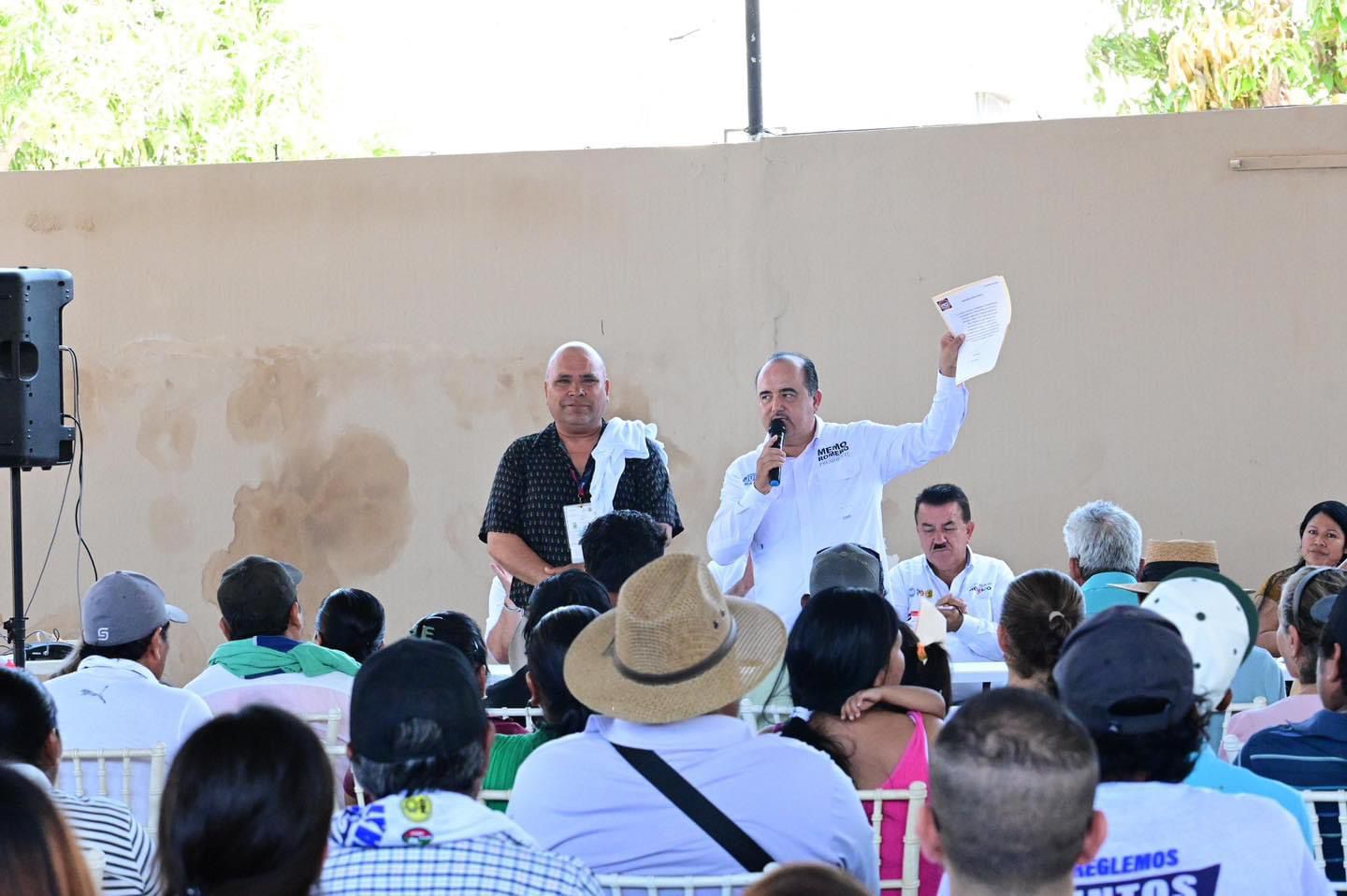 En este momento estás viendo Los vendedores de playa solicitan mayor seguridad por parte de la autoridad municipal, pero con personal capacitado.