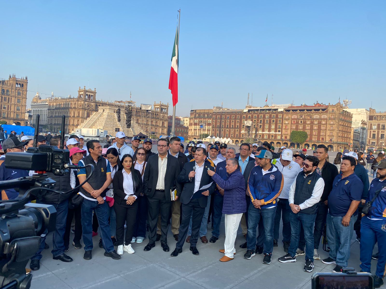 Lee más sobre el artículo ¡Histórico! Universitarios llegan al Zócalo.