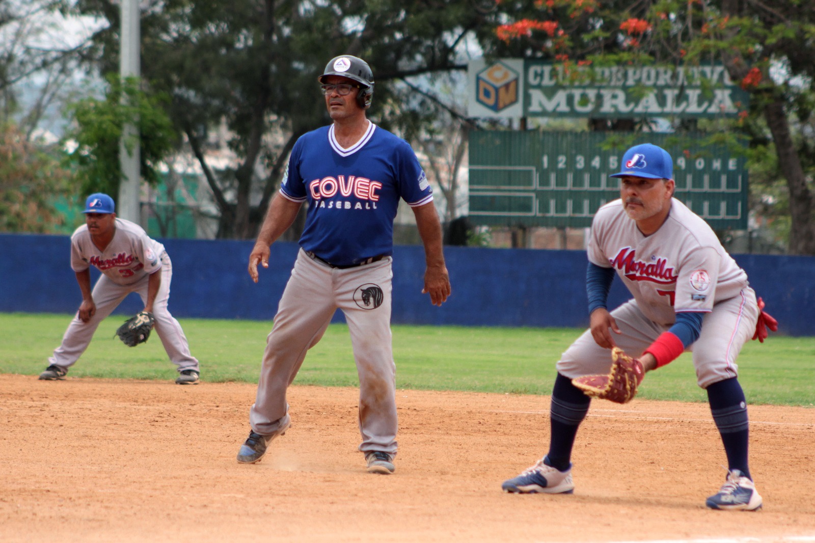 En este momento estás viendo Se enfrentarán Covec y Suterm por el campeonato de beisbol