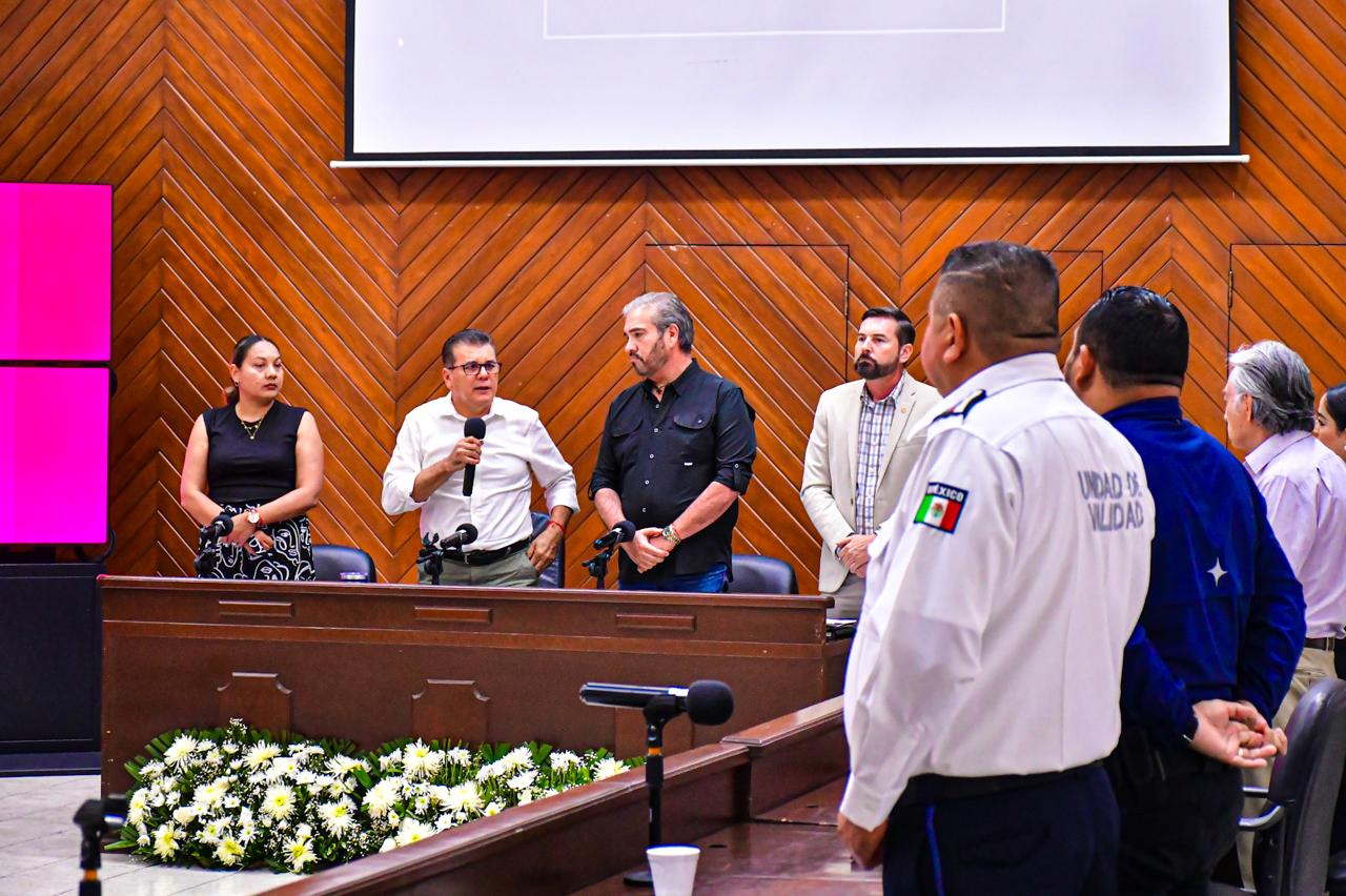 En este momento estás viendo Habrá Línea Telefónica para Denunciar Abusos de Policías en Mazatlán