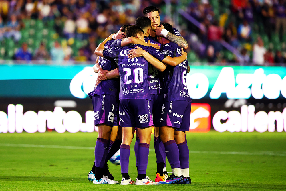 Lee más sobre el artículo Asiste  al estadio de futbol este viernes y apoya a  Mazatlan FC