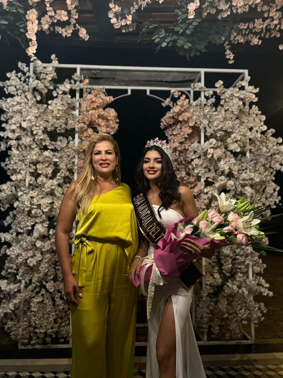 En este momento estás viendo Aime Simental, la Belleza que Representa a Sinaloa en el Certamen Reina del Turismo Mundial.