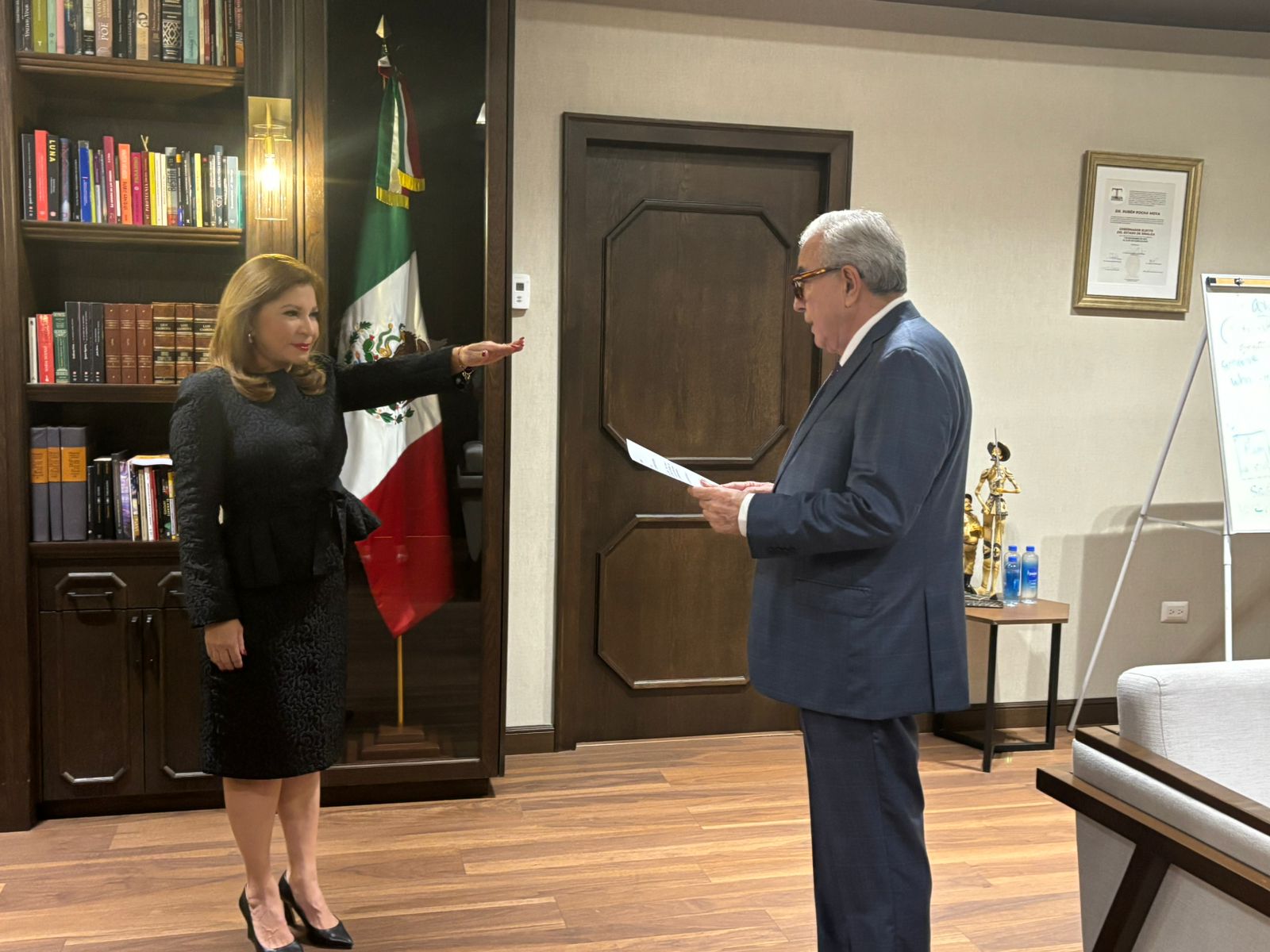 En este momento estás viendo Rocha nombra como secretaria de Educación Pública y Cultura, a Gloria Himelda Félix Niebla