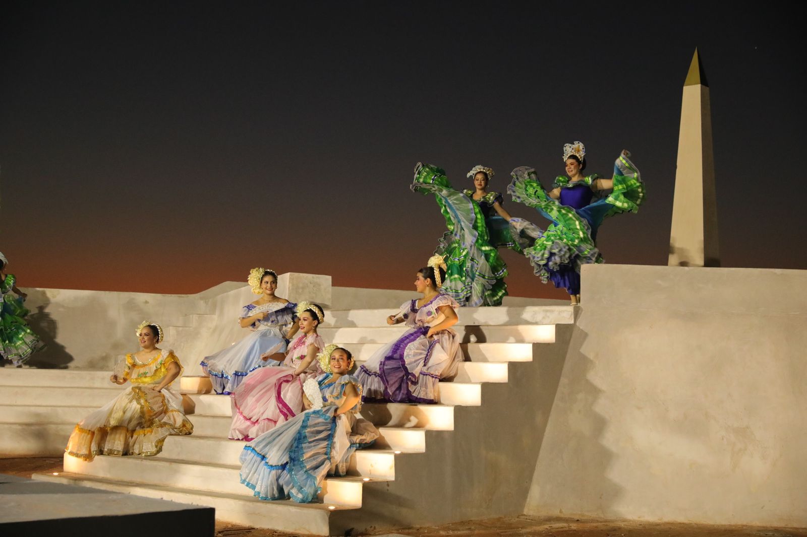 En este momento estás viendo Ballet Folclórico de CULTURA ofrece espectáculo dancístico en la Casa del Marino