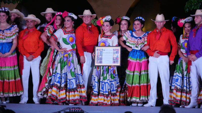 Ballet Folklórico de CULTURA regala una noche de colores y tradición