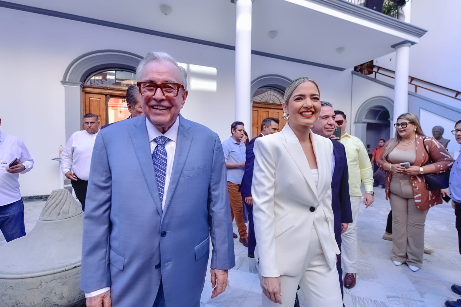 En este momento estás viendo Con la Presencia del Gobernador, Estrella Palacios Anuncia Gobernar y Poner en Marcha Cuatro Ejes de Trabajo.