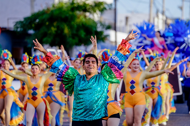 En este momento estás viendo Únete a la manifestación carnavalera 2025