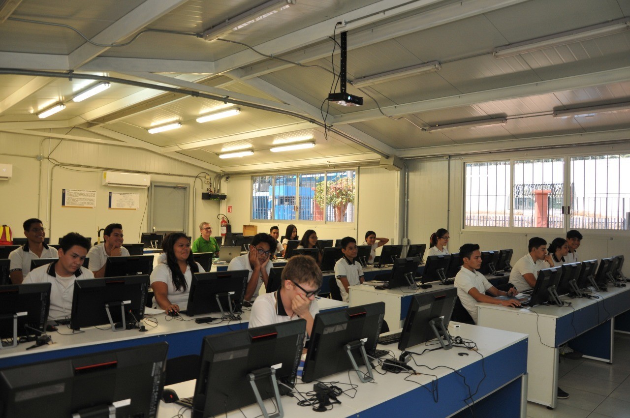 Lee más sobre el artículo ¿Vas a Estudiar en una Preparatoria de la UAS?Este Sábado Será el Examen.