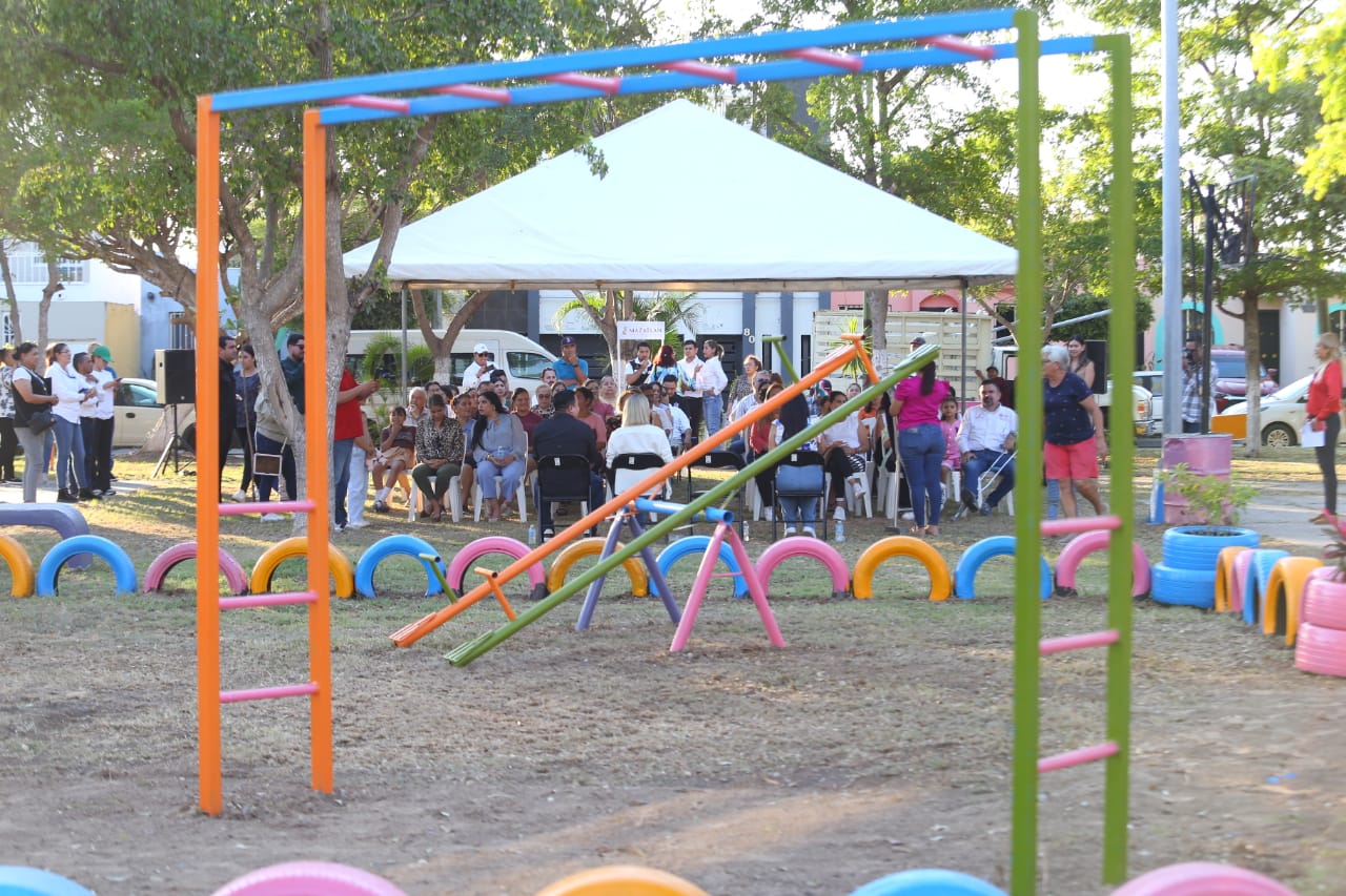 Lee más sobre el artículo Entrega Estrella Palacios Parque Recreativo en Terranova