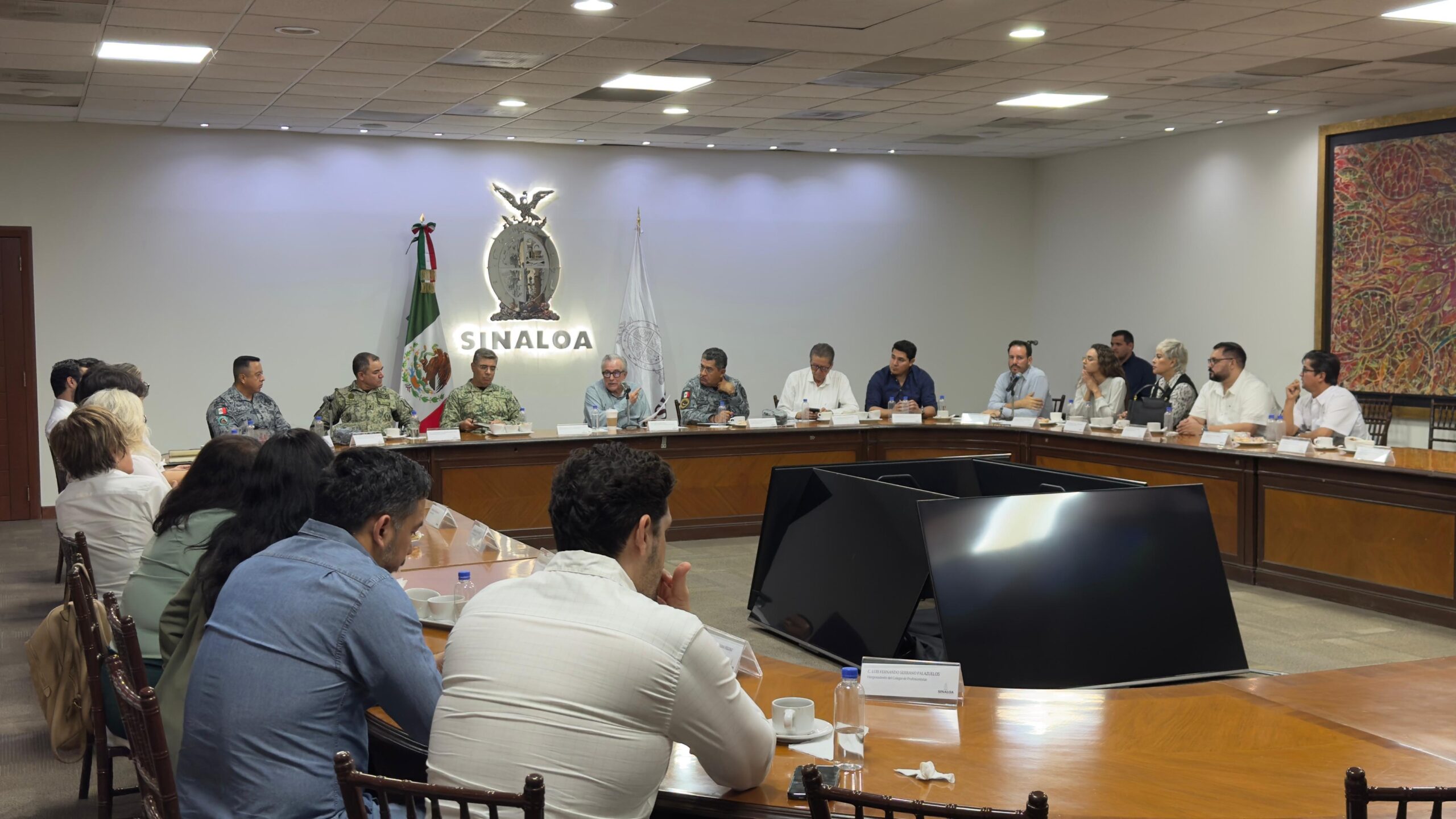 Lee más sobre el artículo Gobierno y Empresarios Reafirman Fortalecer el Entorno Económico