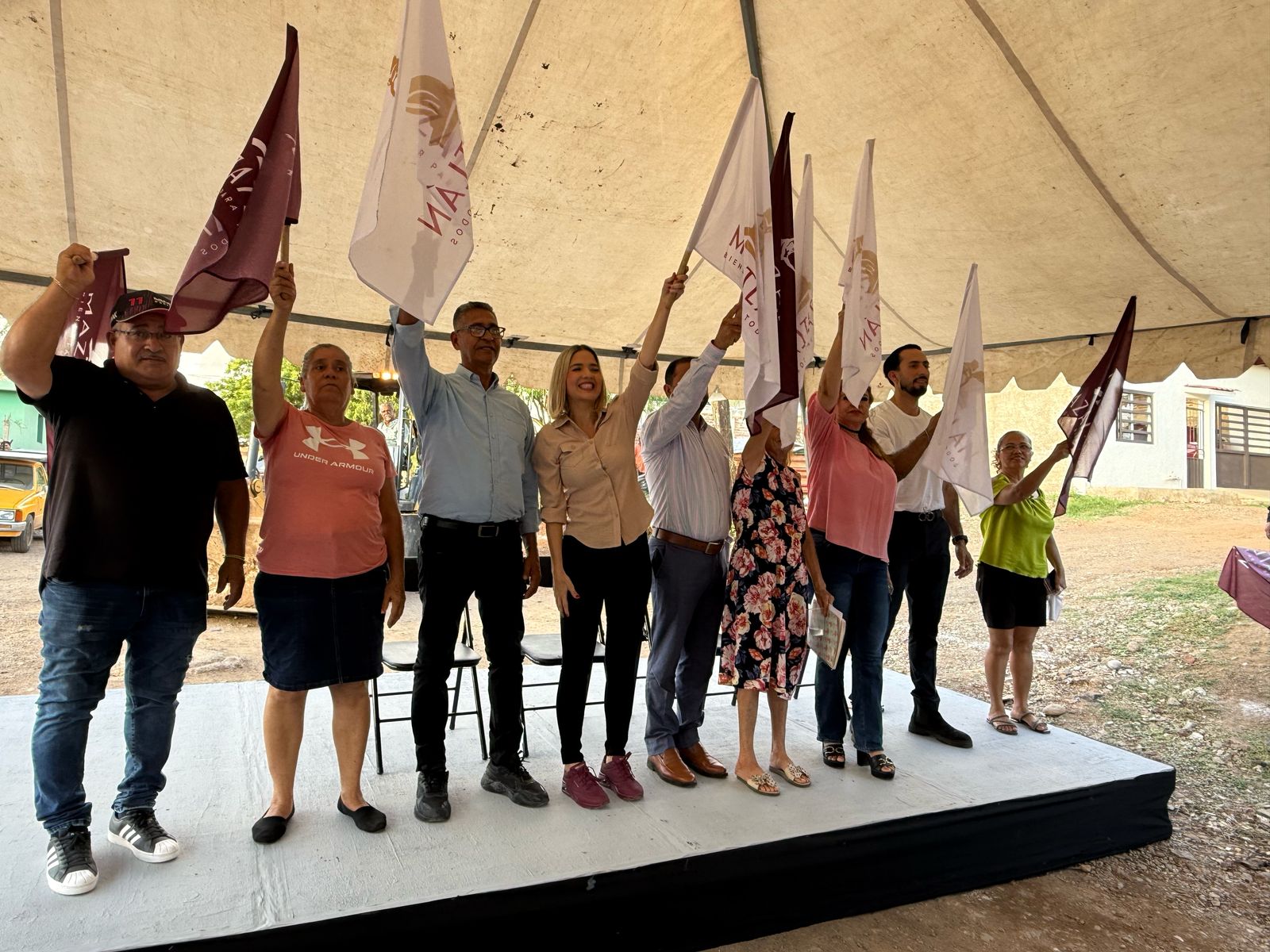 Lee más sobre el artículo Inicia en “Los Mazatlanes” 4 obras de pavimentación