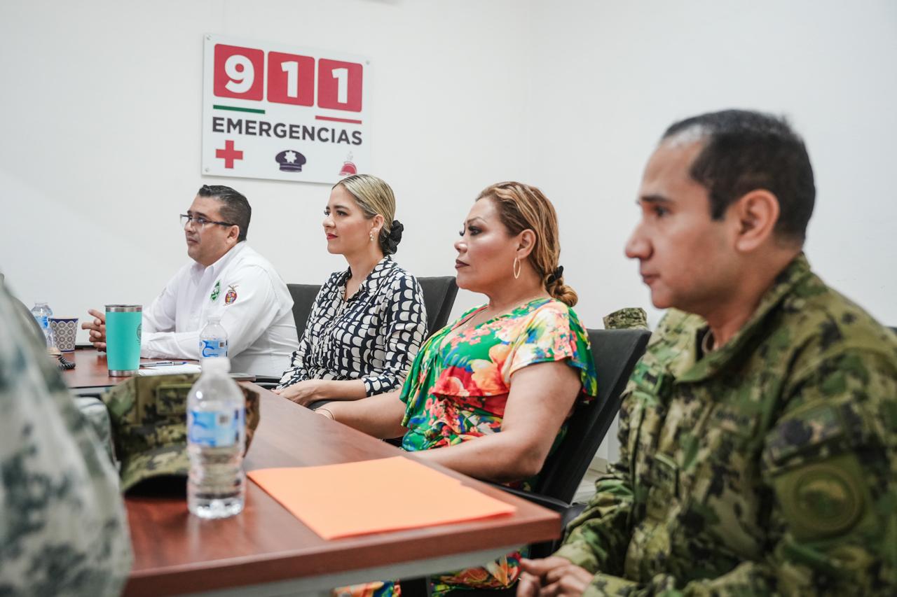 Lee más sobre el artículo Encabeza Estrella Palacios reunión de la Mesa de la Paz en Mazatlán