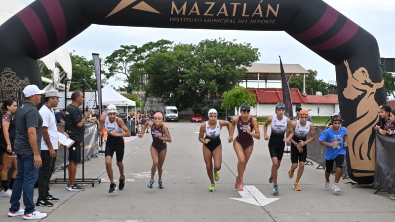 Se realiza con éxito el Acuatlón Imdem 2025