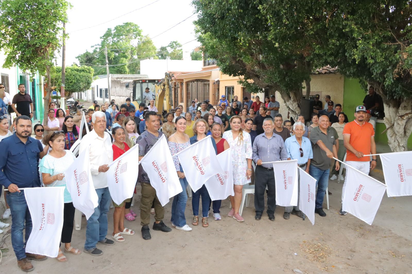 Lee más sobre el artículo Claudia Valdez Inicia Construcción de Drenaje en Calle Guillermo Nelson, de la colonia “La Joya”
