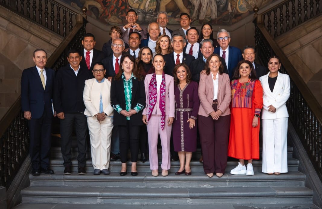 Lee más sobre el artículo El gobernador Rubén Rocha Moya se reúne con la presidenta Claudia Sheinbaum