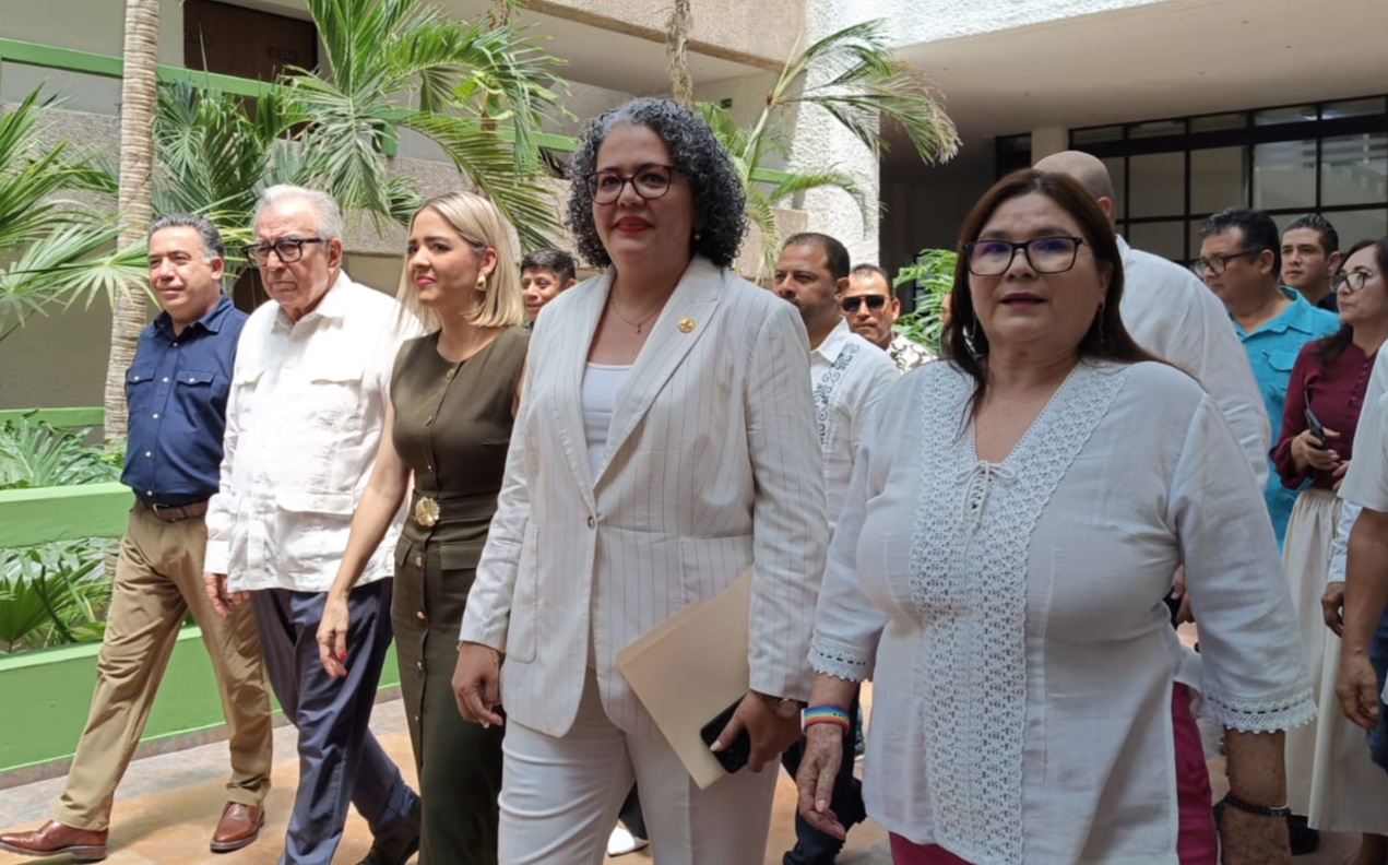 Lee más sobre el artículo Graciela Domínguez Presentó Hoy su Primer Informe.