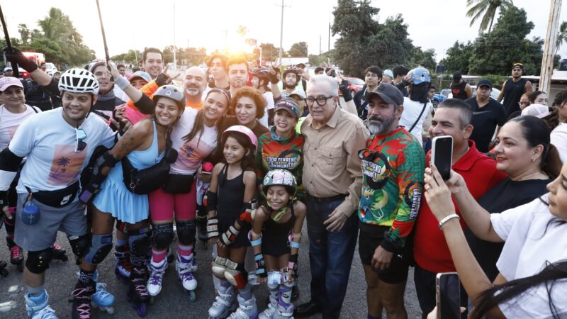 Asiste Rocha a la Carrera Por la Paz en Altata