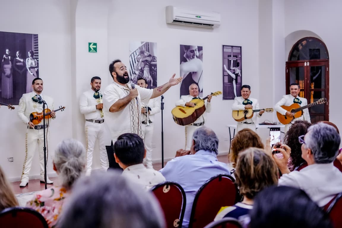 Lee más sobre el artículo Con el «Alma Mexicana» fue música, solidaridad y esperanza en Mazatlán