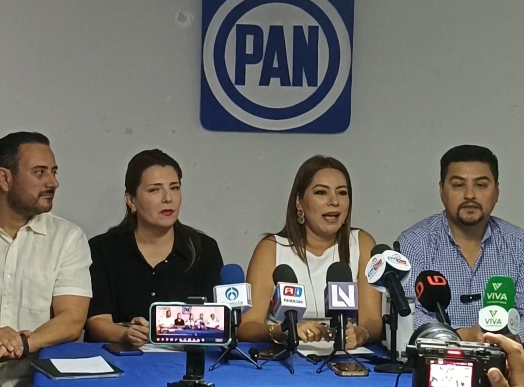 Lee más sobre el artículo Asegura el PAN que la Toma de Protesta de la SCJN fue un Show