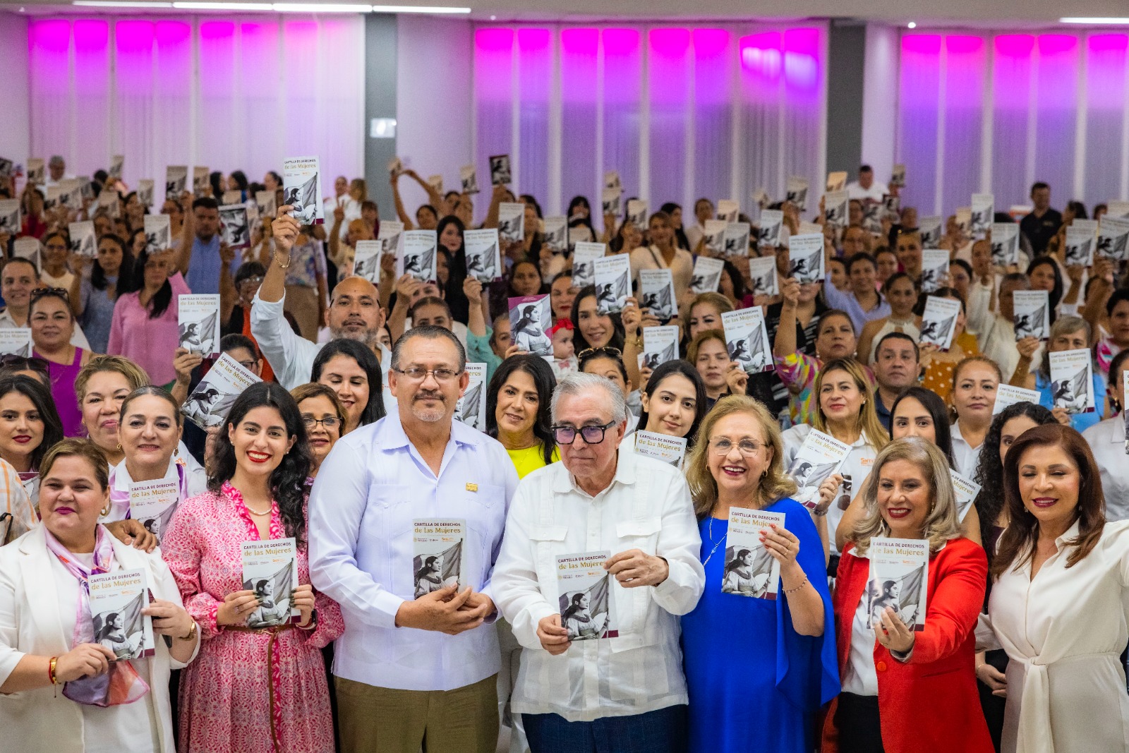 Lee más sobre el artículo Reitera el gobernador Rocha que México vive la era de las mujeres