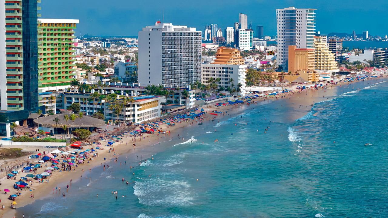 Lee más sobre el artículo Hoteleros Respaldan el Dinamismo de la Inversión Privada en Sinaloa