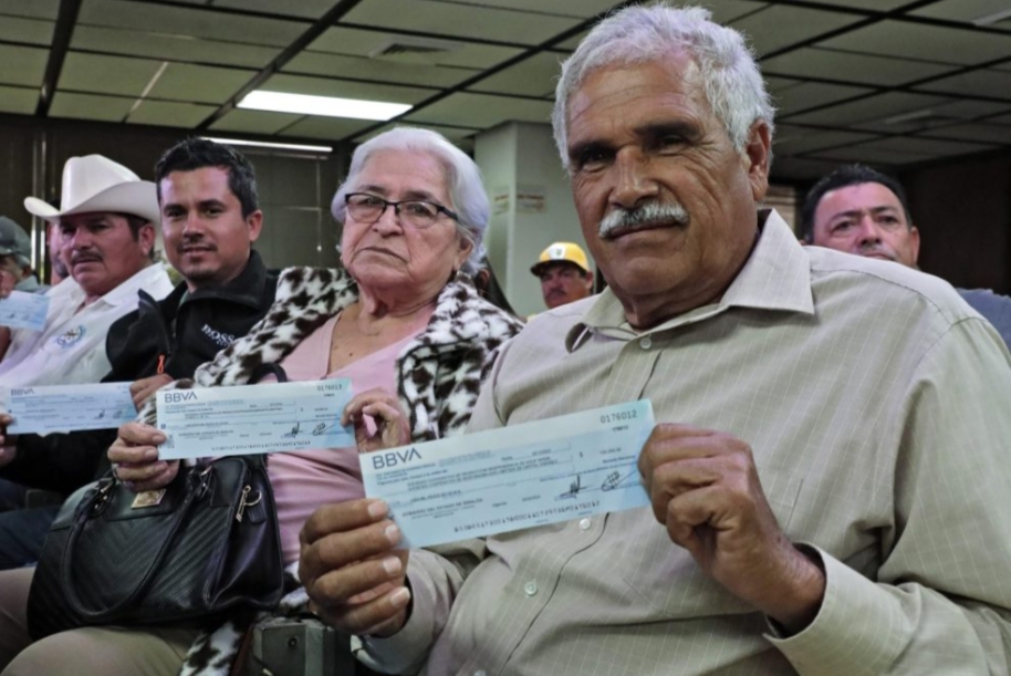 Lee más sobre el artículo La CONMECOOP Reconoce al Gobernador Rubén Rocha Moya