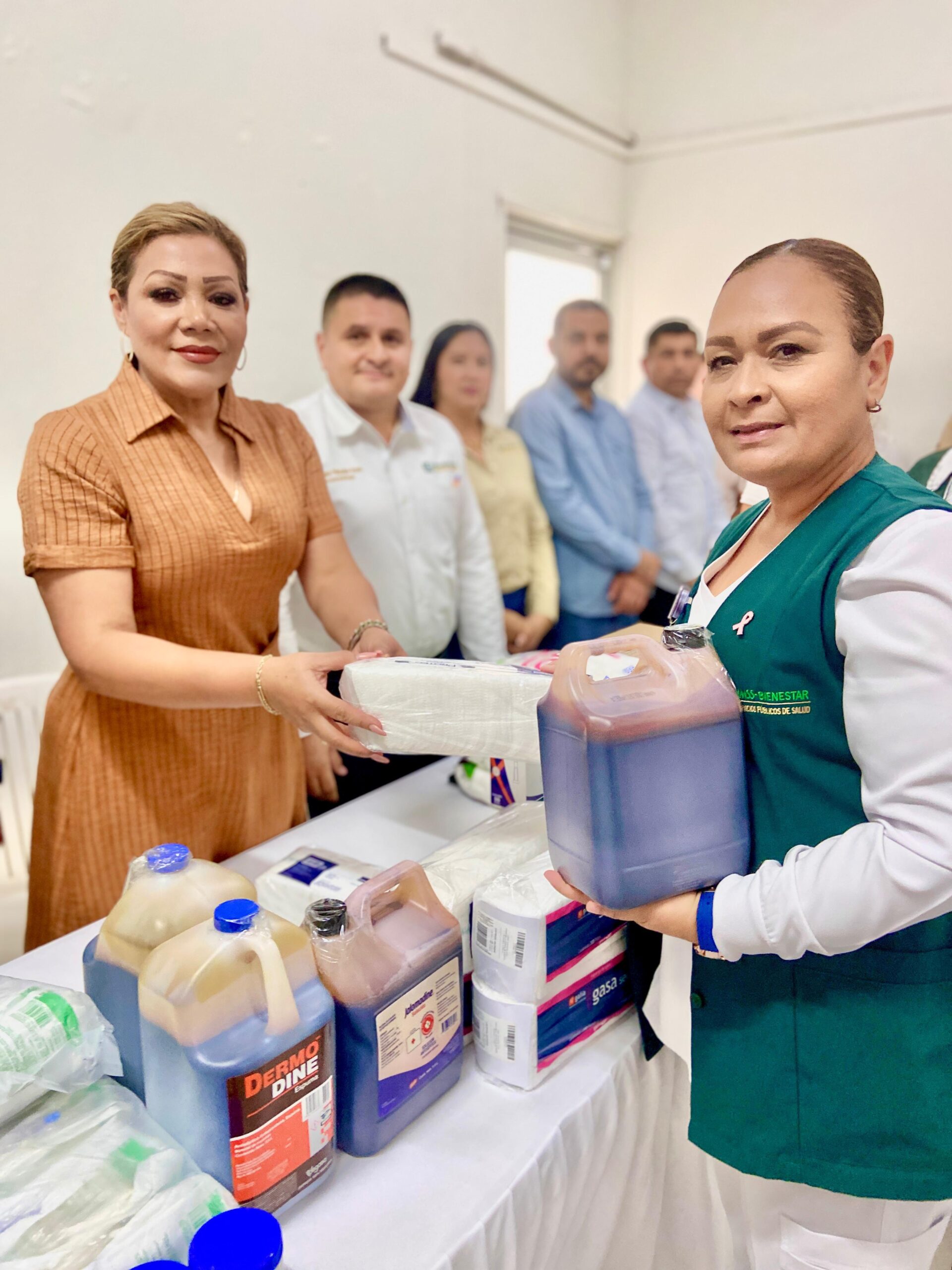 Lee más sobre el artículo Entregan Insumos Médicos al Hospital IMSS Bienestar Rosario