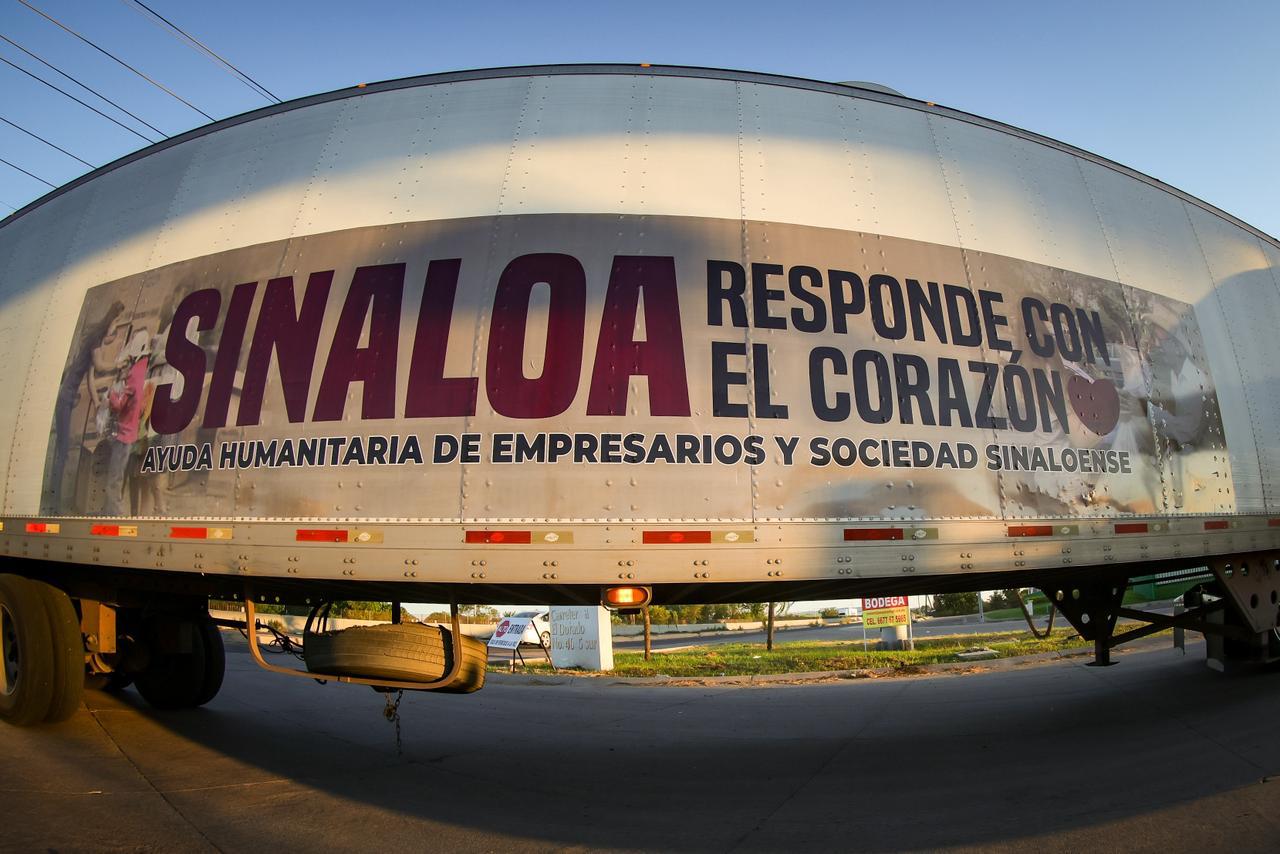 Lee más sobre el artículo Sinaloa Envía  62 Toneladas de Ayuda a Estados Afectados por Inundaciones