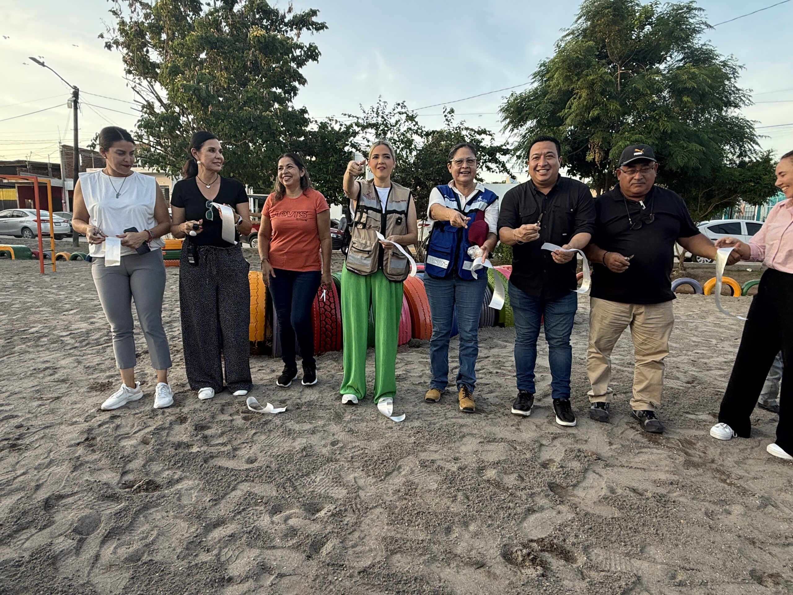 Lee más sobre el artículo ¡Qué Bonito Mazatlán!, inauguran parque en la colonia Salinas de Gortari 