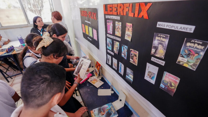 “Cultura en Movimiento” llega a la Secundaria Lázaro Cárdenas del Río en Valles del Ejido