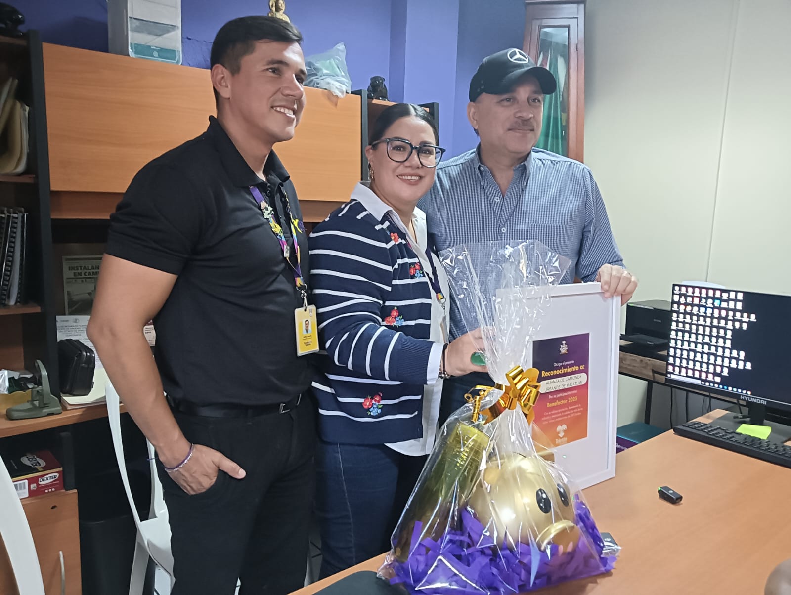 Lee más sobre el artículo Reconocen Labor Maravillosa de la Alianza de Camiones