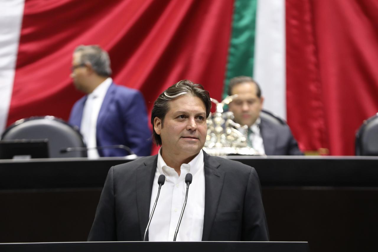 Lee más sobre el artículo «Ningún Niño Deberia Crecer sin una Familia»: Mario Zamora