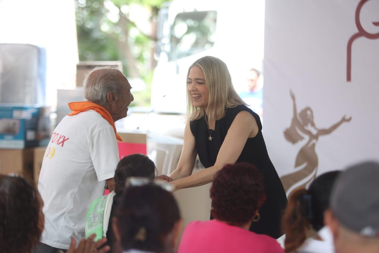 Lee más sobre el artículo Hoy se Hizo la Última Entrega del año del Programa “Peso a Peso del Bienestar” y “+ Bienestar para tu Hogar”