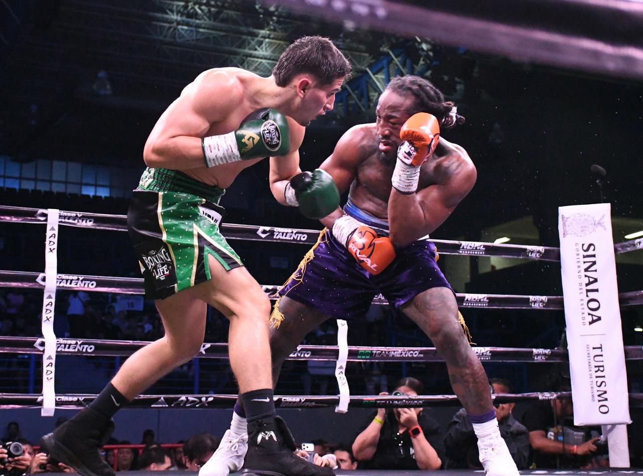 Lee más sobre el artículo Verde Vence por Decisión Unánime a Raphael Igbowke en Mazatlán.