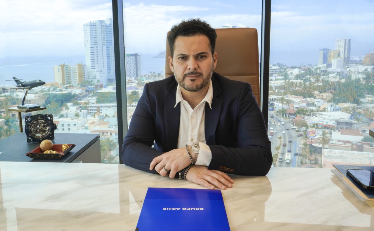 Lee más sobre el artículo Premiarán a Juan José Arellano en Estados Unidos