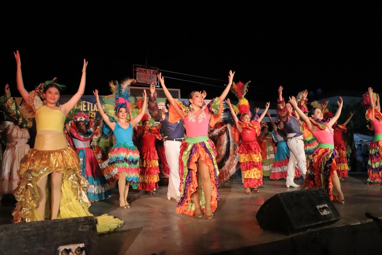 Lee más sobre el artículo Cierran con éxito los festejos de Chametla