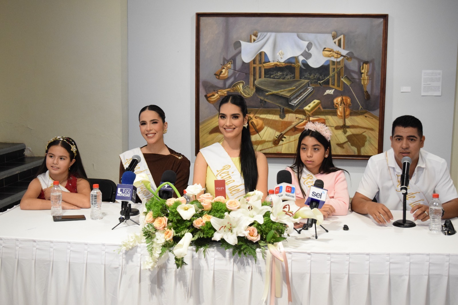 Lee más sobre el artículo Realeza del Carnaval  «Arriba la Tambora» comparte sus sueños y proyectos