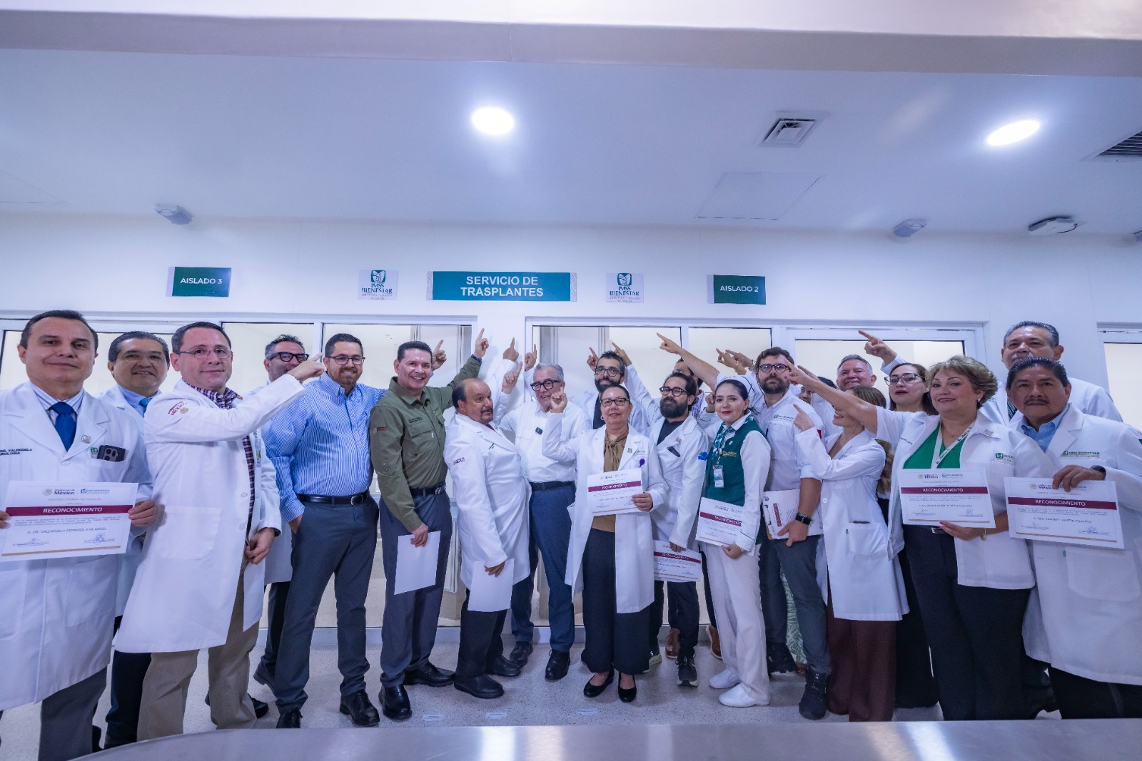 Lee más sobre el artículo Reconocen a Personal Médico de Trasplantes del Hospital General IMSS Bienestar