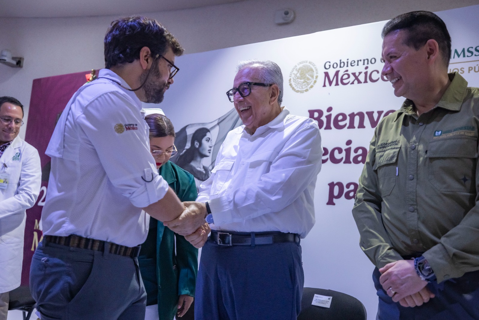 Lee más sobre el artículo IMSS Bienestar Trajo 154 Especialistas para 20 Hospitales de Sinaloa