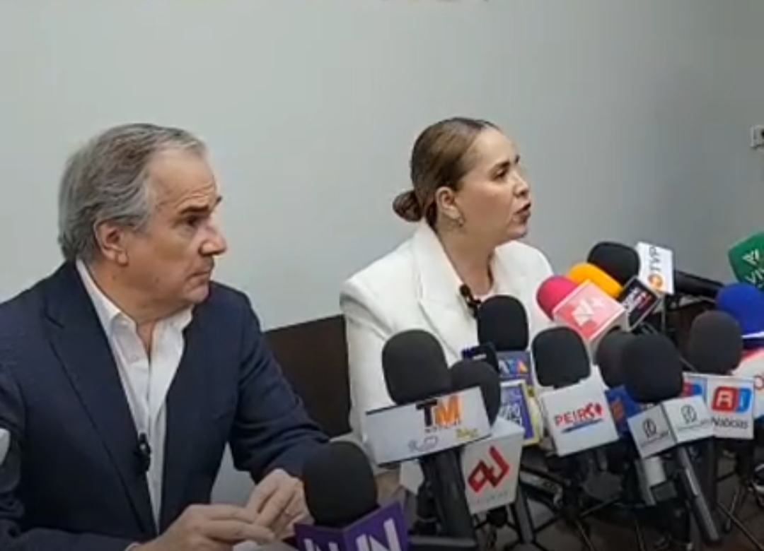 Lee más sobre el artículo Elizabeth Montoya Regresa al Congreso Reconoce a Sergio «el Pio» Esquer y a Sergio Torres