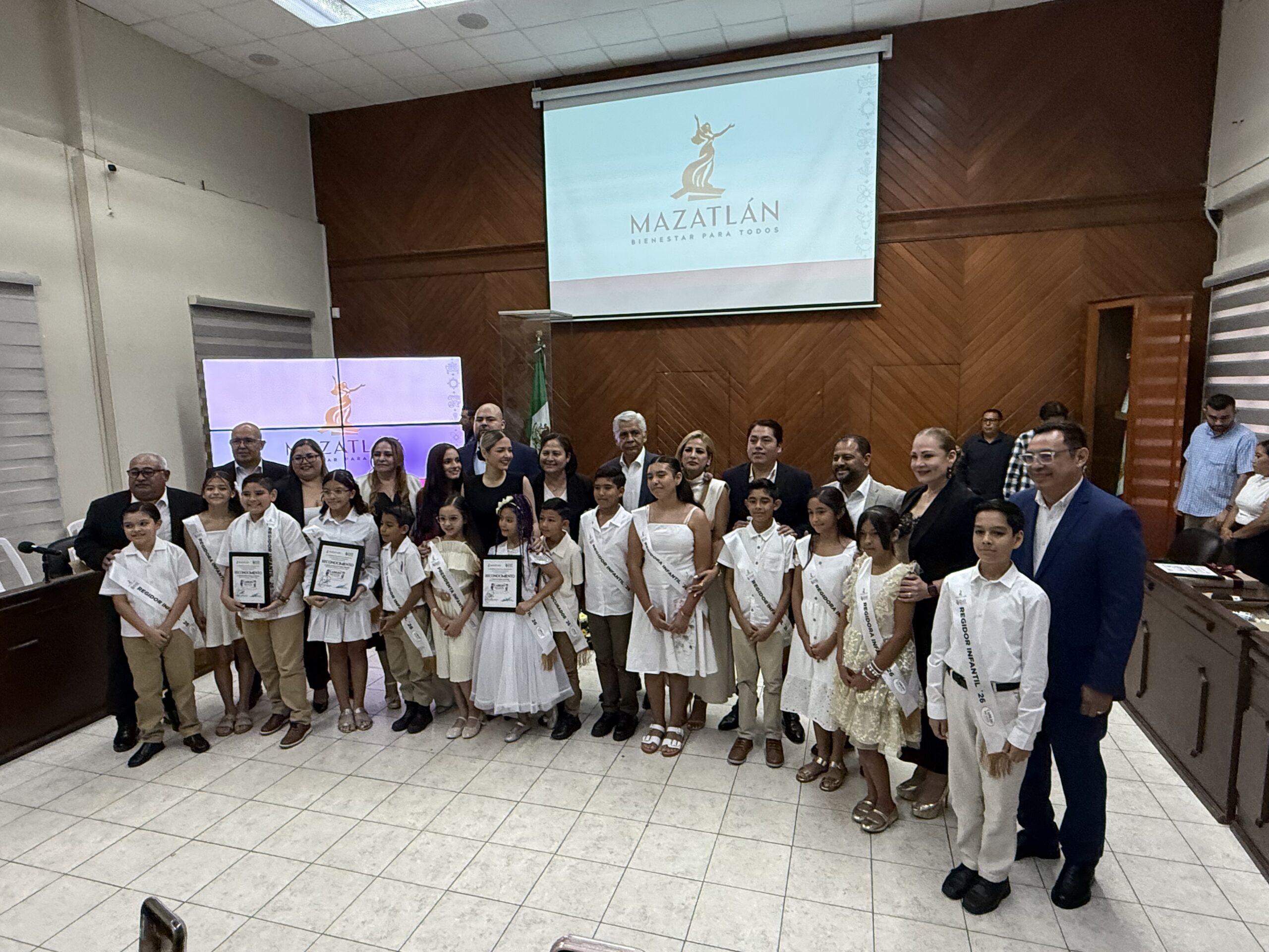 Lee más sobre el artículo También es mujer la presidenta municipal infantil  2026 en Mazatlán 
