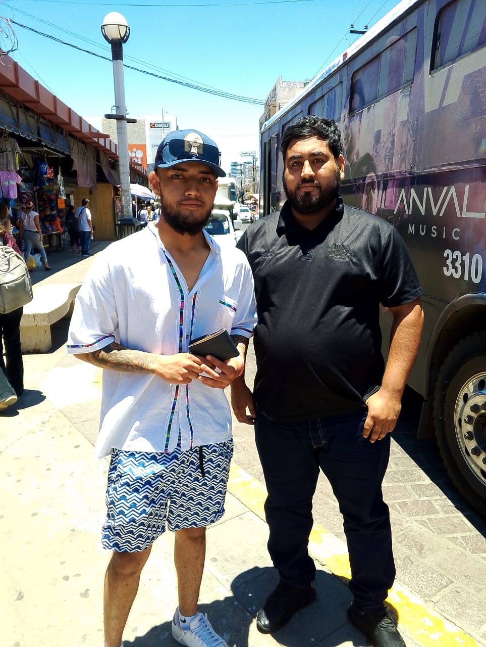 Lee más sobre el artículo Chofer de Camión Urbano Regresa Cartera a Turista
