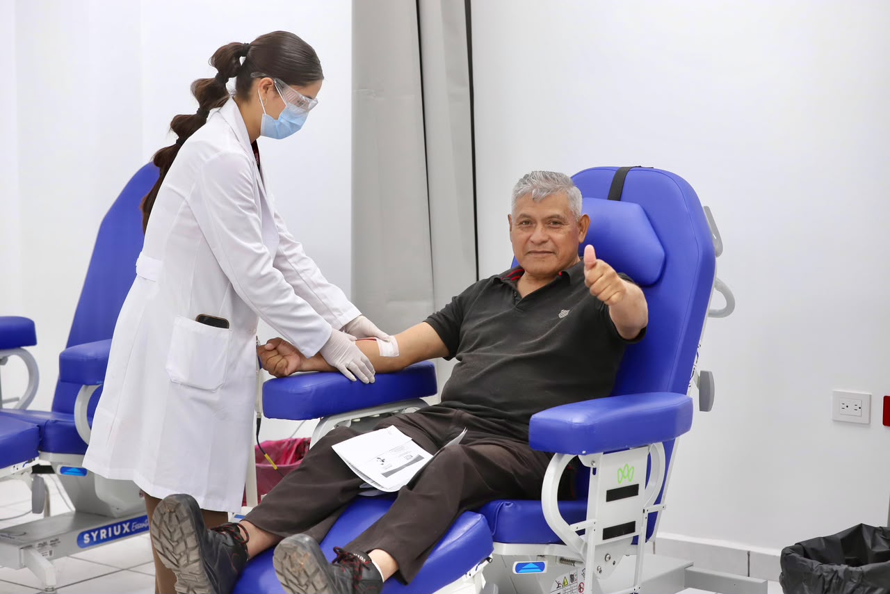 Reconocen a 20 Donadores de Sangre Voluntarios