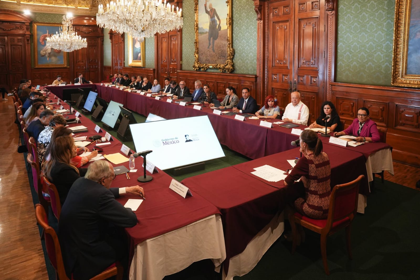 Yeraldine Bonilla Asistió a Reunión de Nuevo con la presidenta Claudia Sheinbaum