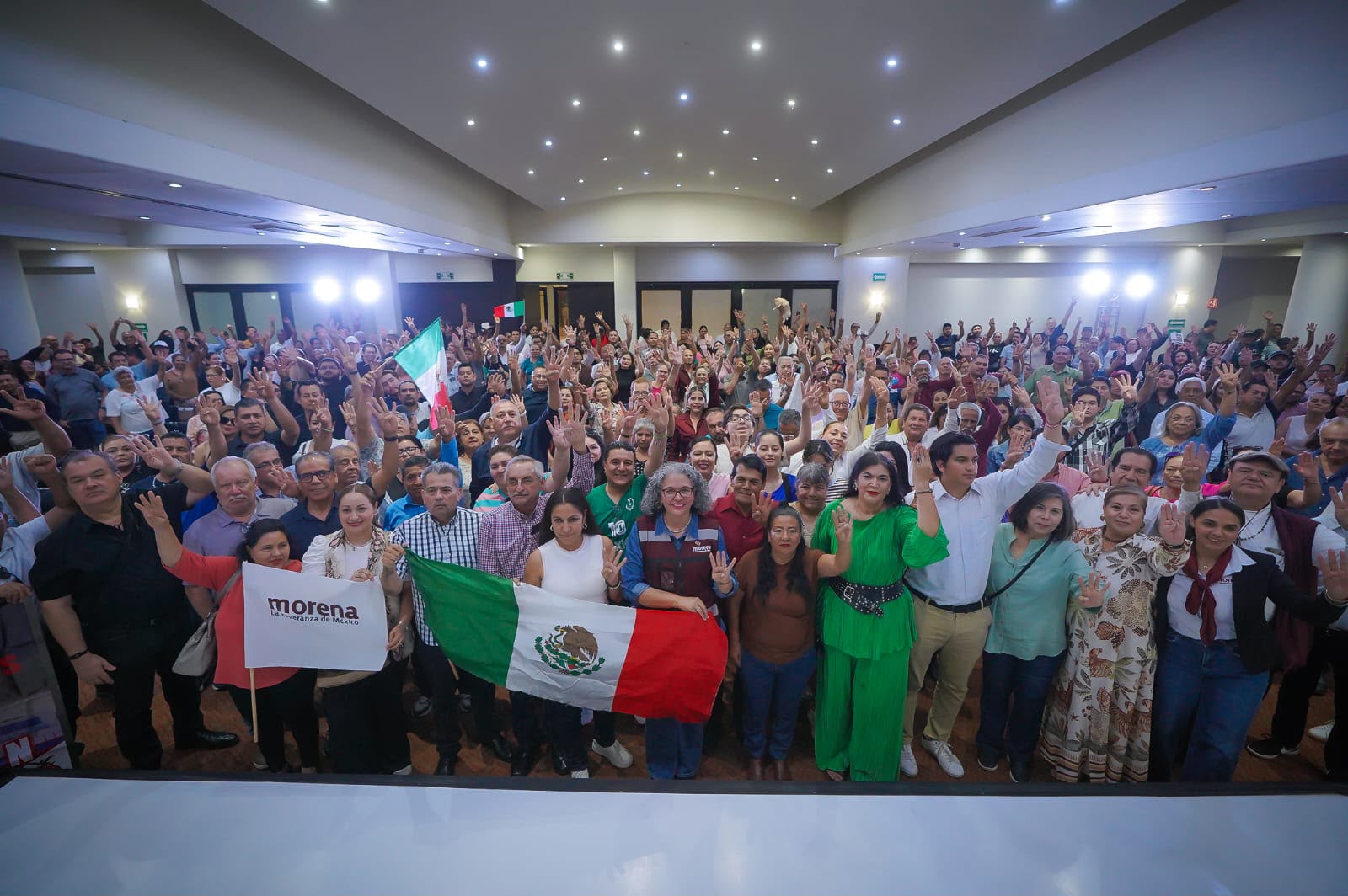 Graciela Domínguez inicia con las Asambleas Informativas