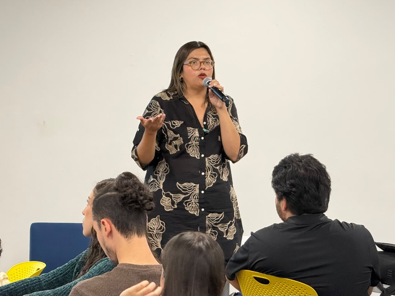Sthefany Rea imparte charla a estudiantes del Tec de Monterrey