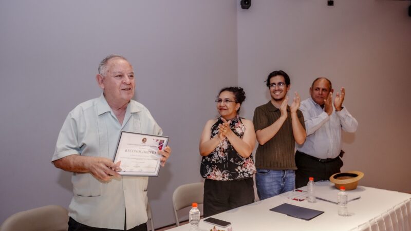Rinden emotivo homenaje a figuras clave de la ópera